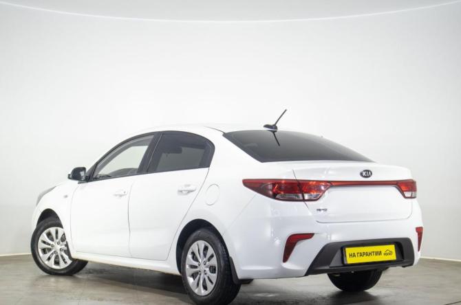 Kia Rio IV с пробегом 2018 года, цена 1 129 000 рублей, 190500 км, седан, Автокод Объявления