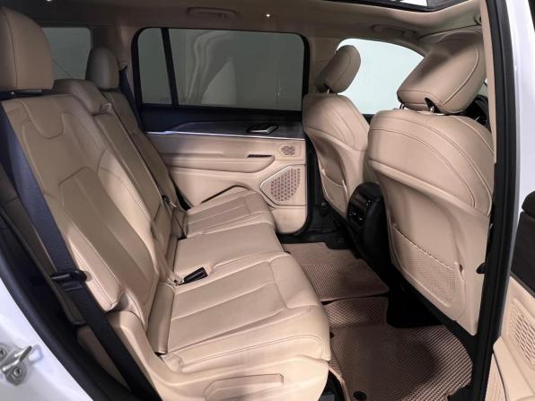 Jeep Grand Cherokee V (WL) с пробегом 2022 года, цена 6 290 000 рублей, 17886 км, внедорожник, Автокод Объявления