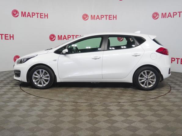 Kia Ceed II Рестайлинг с пробегом 2018 года, цена 1 483 000 рублей, 54853 км, хэтчбек, Автокод Объявления
