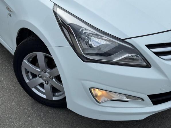 Hyundai Solaris I Рестайлинг с пробегом 2015 года, цена 1 110 000 рублей, 63355 км, хэтчбек, Автокод Объявления