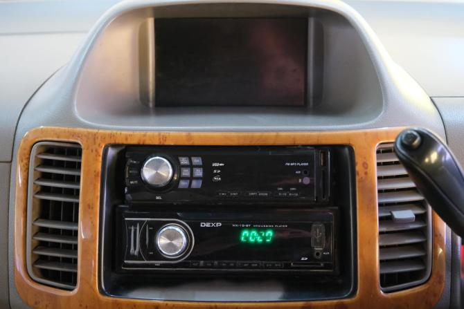 Nissan Serena II (C24) с пробегом 2002 года, цена 689 000 рублей, 250000 км, минивэн, Автокод Объявления