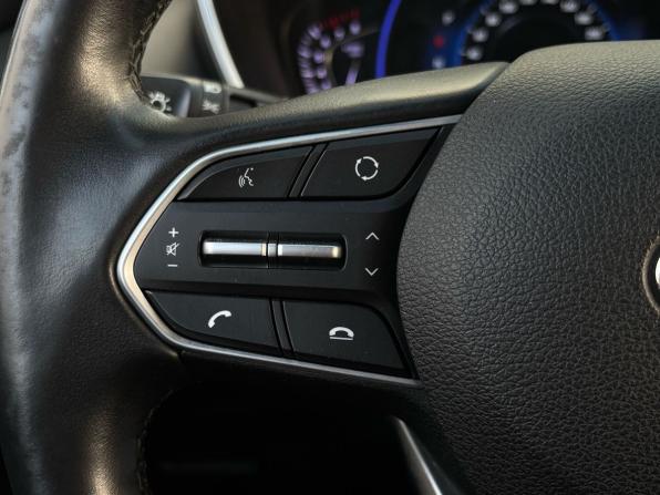 Hyundai Santa Fe IV с пробегом 2019 года, цена 2 450 000 рублей, 161760 км, внедорожник, Автокод Объявления