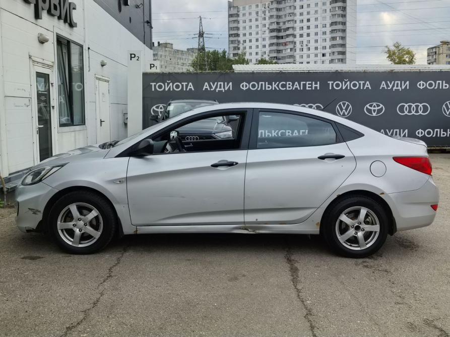 Hyundai Solaris I Москва  - изображение 8