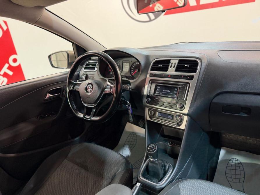 Volkswagen Polo V Рестайлинг Новочеркасск  - изображение 8