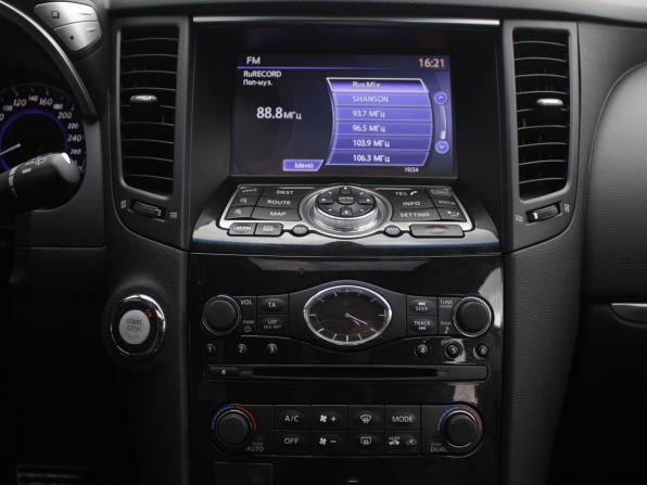 Infiniti QX70 с пробегом 2013 года, цена 2 550 000 рублей, 78800 км, внедорожник, Автокод Объявления