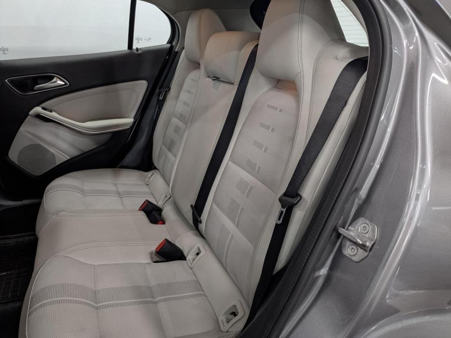 Mercedes-Benz GLA I (X156) Рестайлинг Санкт-Петербург  - изображение 18
