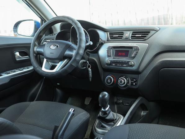 Kia Rio III с пробегом 2013 года, цена 859 000 рублей, 137950 км, хэтчбек, Автокод Объявления