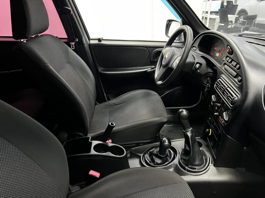 Chevrolet Niva I Рестайлинг Казань  - изображение 16