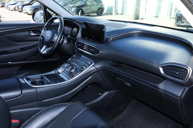 Hyundai Santa Fe IV Рестайлинг с пробегом 2021 года, цена 3 300 000 рублей, 143747 км, внедорожник, Автокод Объявления