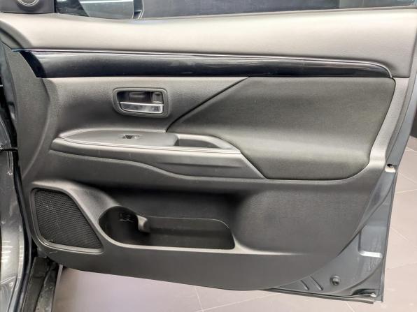 Mitsubishi Outlander III Рестайлинг 3 с пробегом 2019 года, цена 1 775 000 рублей, 150952 км, внедорожник, Автокод Объявления