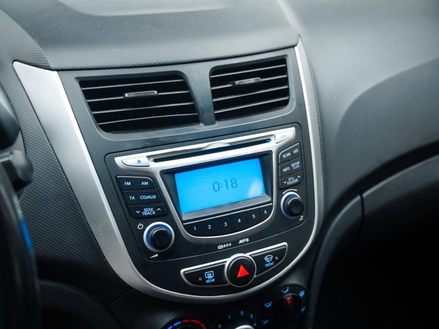 Hyundai Solaris I Ростов-на-Дону  - изображение 13