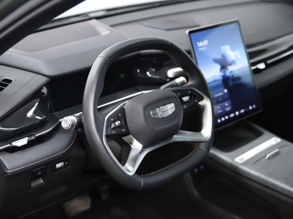 Geely Preface I с пробегом 2024 года, цена 2 590 000 рублей, 13717 км, седан, Автокод Объявления