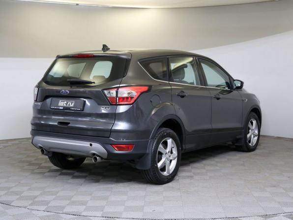 Ford Kuga II Рестайлинг с пробегом 2018 года, цена 1 780 000 рублей, 100000 км, внедорожник, Автокод Объявления