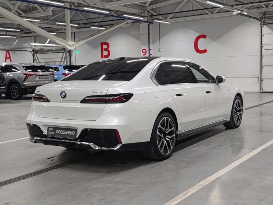 BMW 7 серии VII (G70) Казань  - изображение 6