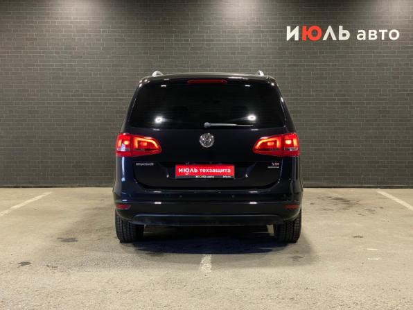 Volkswagen Sharan II с пробегом 2011 года, цена 1 435 000 рублей, 116968 км, минивэн, Автокод Объявления