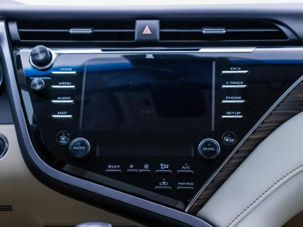 Toyota Camry VIII (XV70) с пробегом 2021 года, цена 2 988 000 рублей, 106700 км, седан, Автокод Объявления