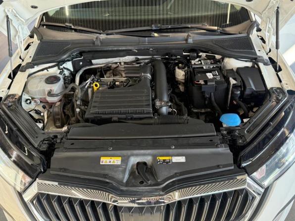 Skoda Octavia IV (A8) с пробегом 2021 года, цена 2 295 000 рублей, 85342 км, лифтбек, Автокод Объявления