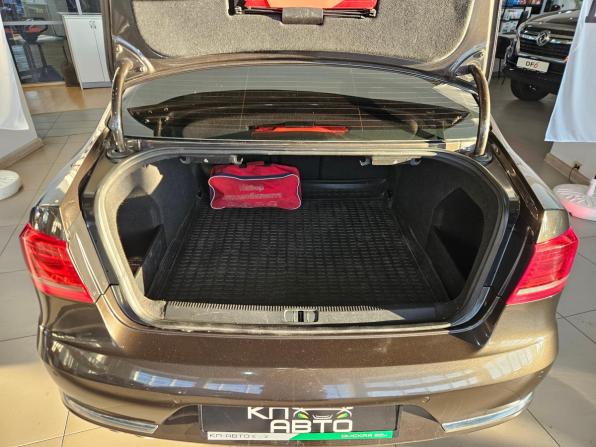 Volkswagen Passat B7 с пробегом 2012 года, цена 1 251 000 рублей, 156585 км, седан, Автокод Объявления