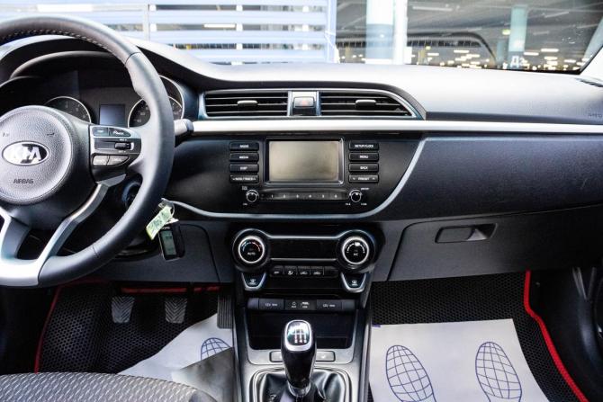 Kia Rio IV с пробегом 2017 года, цена 1 249 000 рублей, 137956 км, седан, Автокод Объявления