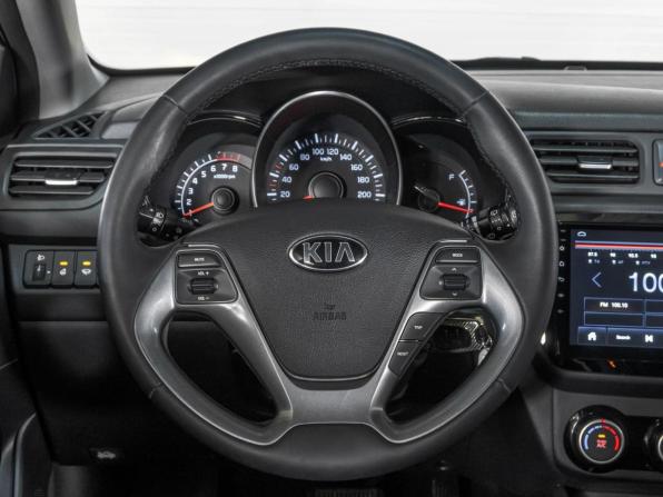 Kia Rio III Рестайлинг с пробегом 2017 года, цена 1 210 000 рублей, 136787 км, хэтчбек, Автокод Объявления