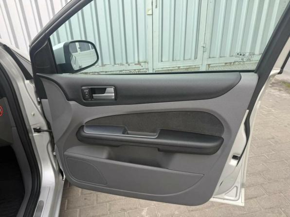 Ford Focus II Рестайлинг с пробегом 2009 года, цена 545 000 рублей, 204399 км, хэтчбек, Автокод Объявления