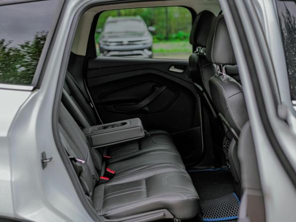 Ford Kuga II с пробегом 2015 года, цена 1 290 000 рублей, 170198 км, внедорожник, Автокод Объявления