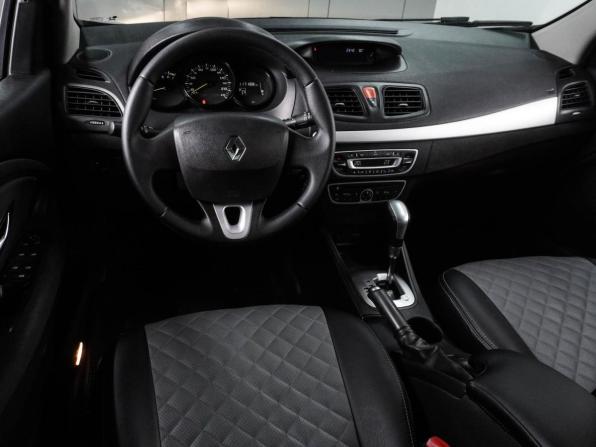 Renault Fluence I с пробегом 2011 года, цена 899 000 рублей, 117186 км, седан, Автокод Объявления