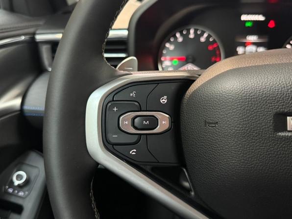 Haval Jolion I Рестайлинг с пробегом 2024 года, цена 2 270 000 рублей, 15581 км, внедорожник, Автокод Объявления