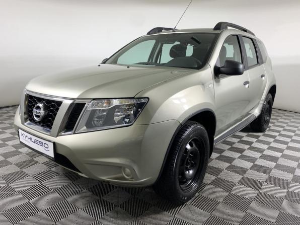 Nissan Terrano III (D10) с пробегом 2015 года, цена 1 019 000 рублей, 94411 км, внедорожник, Автокод Объявления