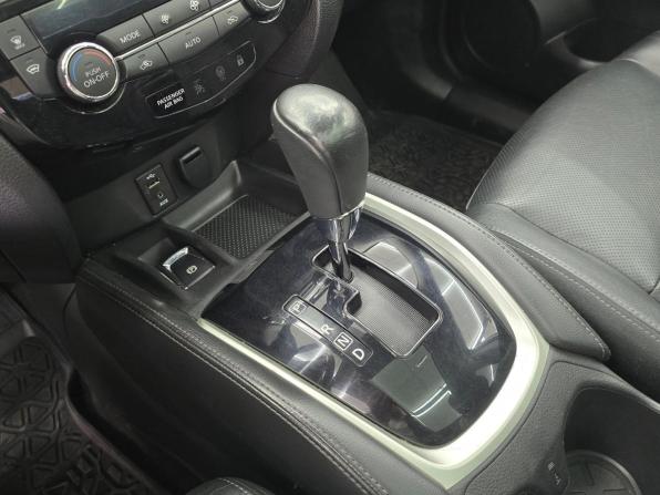 Nissan Qashqai II с пробегом 2018 года, цена 1 775 000 рублей, 152000 км, внедорожник, Автокод Объявления