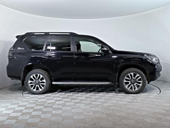 Toyota Land Cruiser Prado 150 Series Рестайлинг 3 с пробегом 2022 года, цена 6 900 000 рублей, 23220 км, внедорожник, Автокод Объявления