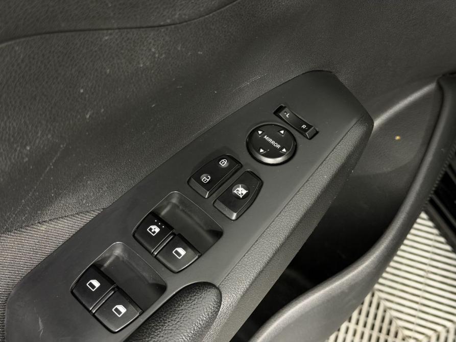 Hyundai Solaris II Калининград  - изображение 10