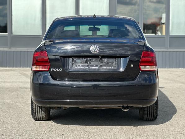 Volkswagen Polo V с пробегом 2013 года, цена 750 000 рублей, 211877 км, седан, Автокод Объявления
