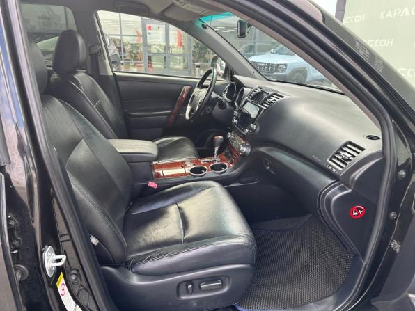 Toyota Highlander II (XU40) Рестайлинг с пробегом 2012 года, цена 2 233 000 рублей, 213211 км, внедорожник, Автокод Объявления
