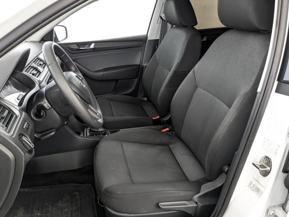 Skoda Rapid I Рестайлинг с пробегом 2019 года, цена 1 260 000 рублей, 134689 км, лифтбек, Автокод Объявления