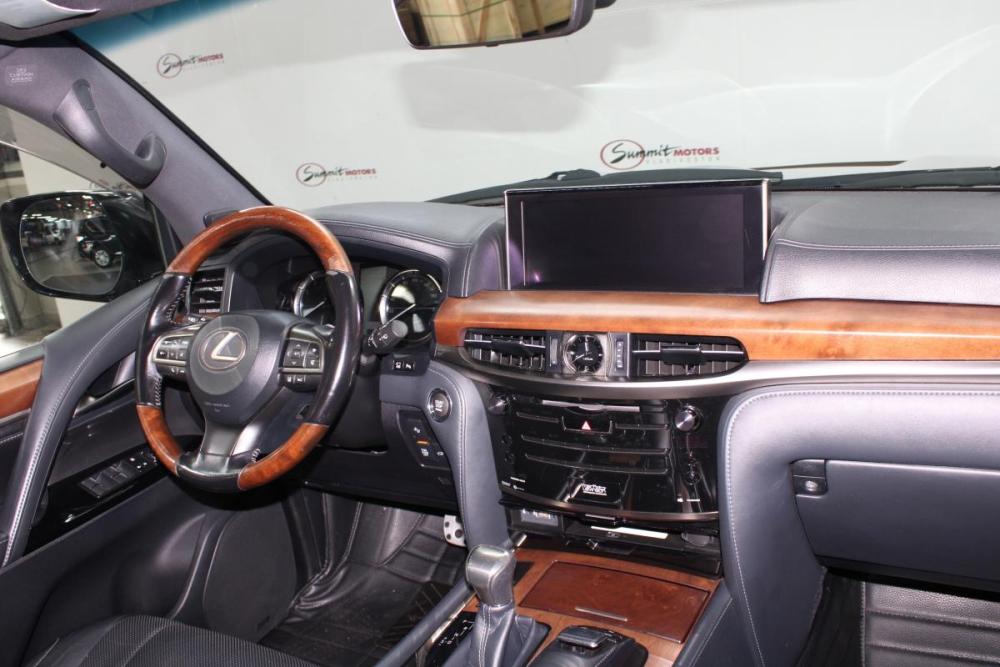 Lexus LX III Рестайлинг 2 Владивосток  - изображение 24