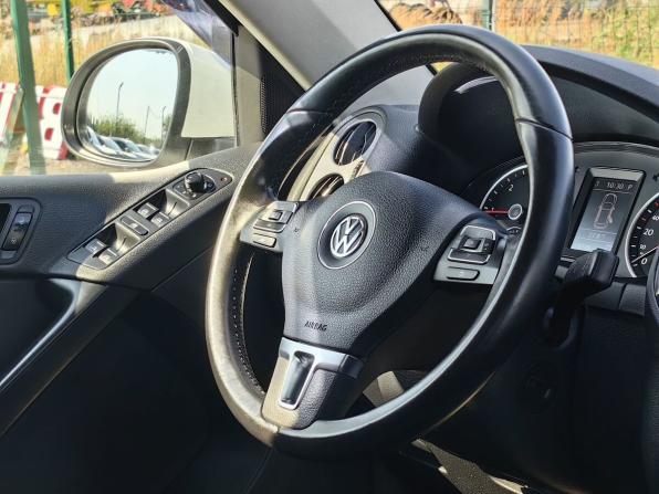 Volkswagen Tiguan I Рестайлинг с пробегом 2015 года, цена 1 119 000 рублей, 260000 км, внедорожник, Автокод Объявления