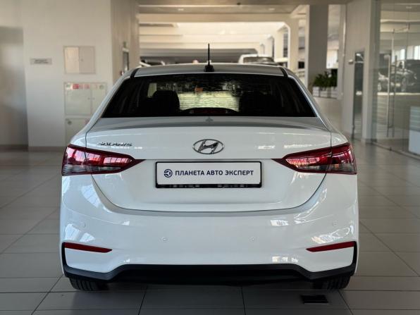 Hyundai Solaris II с пробегом 2019 года, цена 1 200 000 рублей, 101798 км, седан, Автокод Объявления