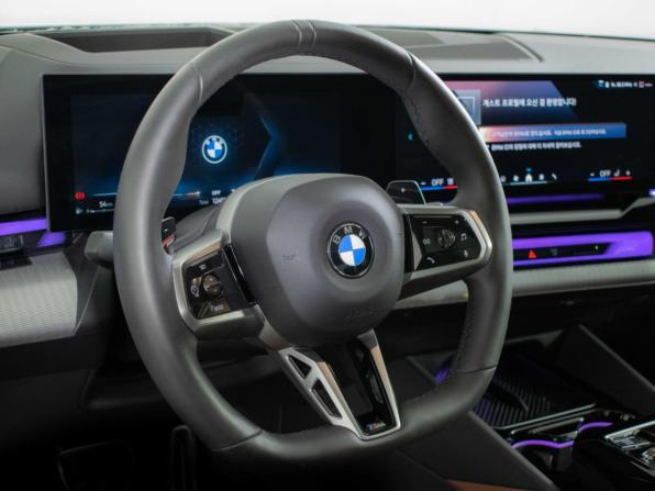 BMW 5 серии VIII (G60/G61/G68) с пробегом 2024 года, цена 8 400 000 рублей, 12410 км, седан, Автокод Объявления