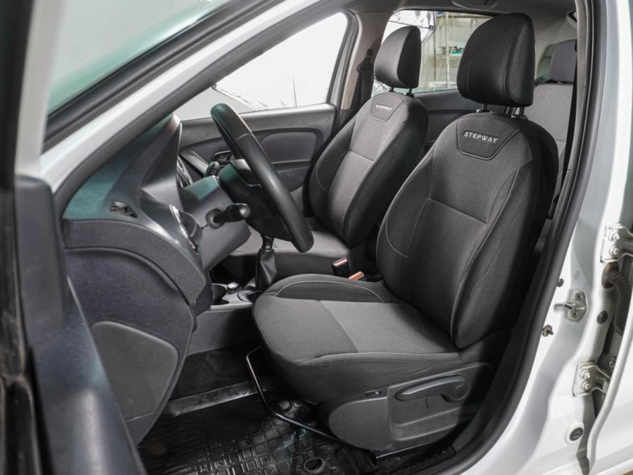 Renault Logan II Рестайлинг Воронеж  - изображение 10