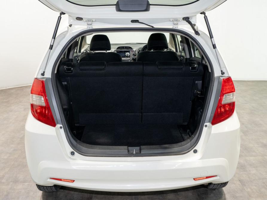 Honda Fit II Чита  - изображение 15