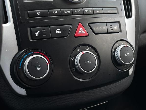 Kia Ceed I Рестайлинг с пробегом 2010 года, цена 670 000 рублей, 145450 км, универсал, Автокод Объявления