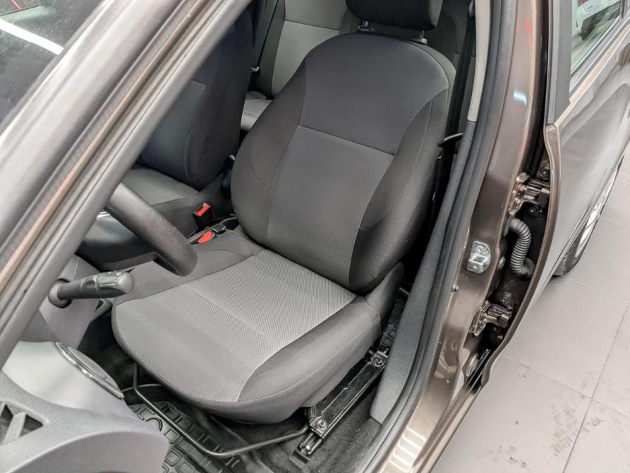 Renault Logan II Рестайлинг Москва  - изображение 21