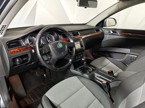 Skoda Superb II с пробегом 2011 года, цена 841 000 рублей, 230166 км, лифтбек, Автокод Объявления
