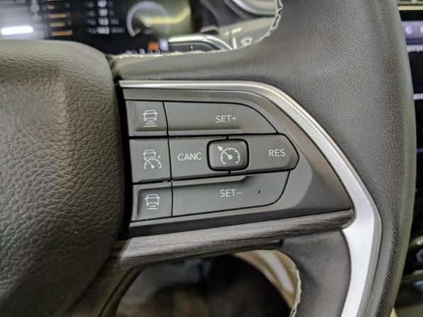 Jeep Grand Cherokee V (WL) с пробегом 2023 года, цена 6 500 000 рублей, 59587 км, внедорожник, Автокод Объявления