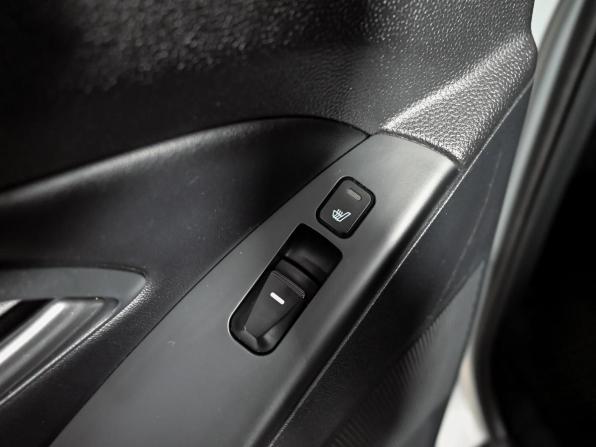 Hyundai ix35 I Рестайлинг с пробегом 2014 года, цена 950 000 рублей, 270077 км, внедорожник, Автокод Объявления