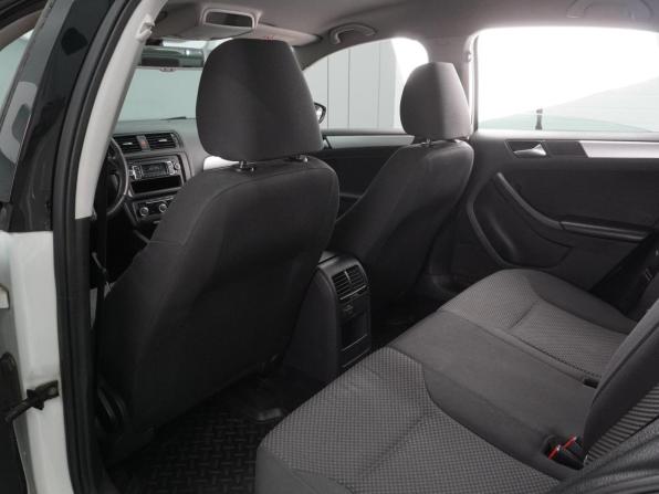 Volkswagen Jetta VI с пробегом 2012 года, цена 954 000 рублей, 210474 км, седан, Автокод Объявления