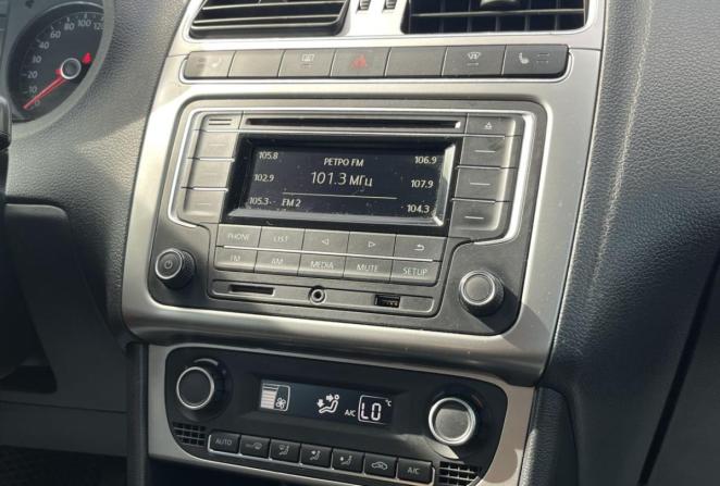 Volkswagen Polo V Рестайлинг с пробегом 2017 года, цена 1 300 000 рублей, 164907 км, седан, Автокод Объявления