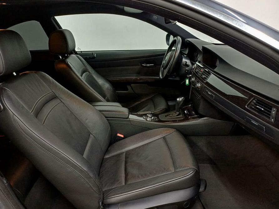 BMW 3 серии V (E90/E91/E92/E93) Рестайлинг Москва  - изображение 20