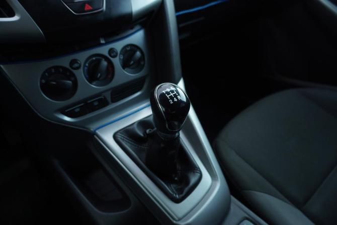Ford Focus III с пробегом 2013 года, цена 598 000 рублей, 184612 км, хэтчбек, Автокод Объявления